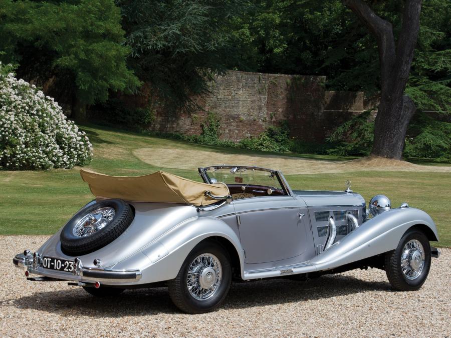  Mercedes-Benz 540K Cabriolet A 1937 года  (фото 13 из 27)